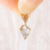 Vintage-Halskette mit Kette aus 9-karätigem Gelbgold und Anhänger aus 9-karätigem Gelb- und Weißgold mit blauem Topas im Herzschliff (ca. 0.60 ct), ca. 90er Jahre.