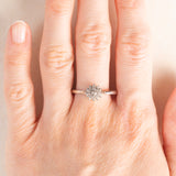 Bague fleur vintage en or blanc 9 carats et diamants (environ 0.20 ct), années 80