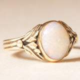 Vintage-Ring aus 14-karätigem Gelbgold mit Opal (ca. 0.90 ct), 60er Jahre