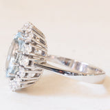 Vintage-Gänseblümchenring aus 18-karätigem Weißgold mit Aquamarin (ca. 3 Karat) und Diamanten im Brillantschliff (ca. 1 Karat), 70er/80er Jahre