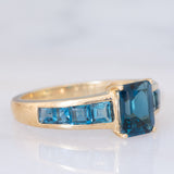 Anello vintage in oro giallo 9K e topazi azzurri (2.80ctw ca.), anni ‘90