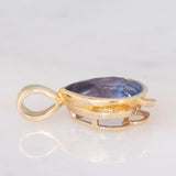 Ciondolo vintage in oro giallo 9K con fluorite (4.30ct ca.), anni ‘80