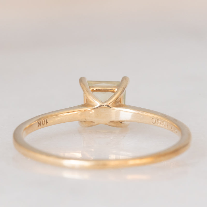 Solitario da cocktail moderno in oro giallo 10K con quarzo citrino (0.35ct ca.), anno 2016