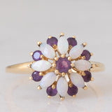Anello a fiore vintage in oro giallo 8K con ametiste (0.30ctw ca.) e opali, anni ‘80