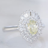 Anello ballerina vintage in platino con diamante fancy yellow (0.79ct) e diamanti (0.53ctw), anni ‘90