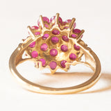 Vintage-Blumenring aus 9-karätigem Gelbgold mit synthetischen Rubinen (ca. 1 Karat), 70er/80er Jahre