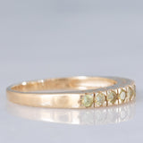 Anel vintage em ouro amarelo 9K com peridotos (aproximadamente 0.40 ct), década de 70/80.