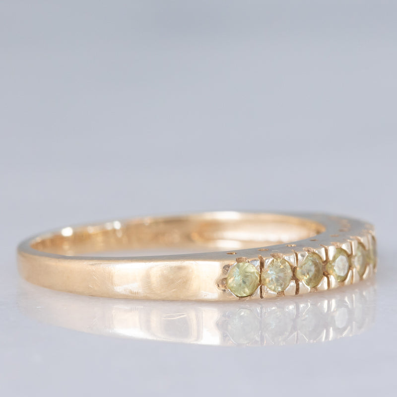 Veretta vintage in oro giallo 9K con peridoti (0.40ctw ca.), anni ‘70/‘80