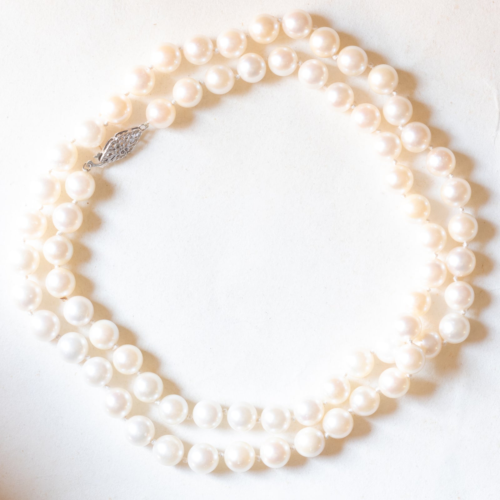 Collana di perle vintage con susta in oro e argento con smeraldo e ros – Antichità Galliera Collana di perle vintage con susta in oro e argento con smeraldo e ros – Antichità Galliera