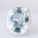 Anello a margherita vintage in platino con acquamarina (17.93ct) e diamanti (1ctw), anni ‘70/‘80