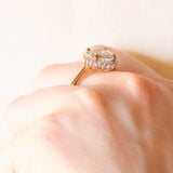 Vintage-Gänseblümchenring aus 9-karätigem Gelbgold mit Aquamarin (ca. 2 Karat) und Diamanten (ca. 0.18 Karat), Jahr 2005