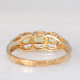 Anello vintage in oro giallo 9K con sfeni (0.44ctw ca.) e zirconi bianchi