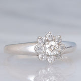 Anello a fiore vintage in platino con diamanti di taglio brillante (0.50ctw), anni ‘60/‘70