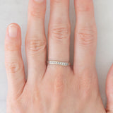 Bague vintage en or blanc 9 carats avec diamants taille brillant (environ 0.12 ct), années 90