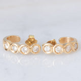 Orecchini a “C” vintage in oro giallo 18K con diamanti di taglio brillante (0.80ctw ca.), anni ‘70/‘80