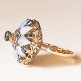 Vintage-Pagodenring aus 14-karätigem Gelbgold mit Saphiren (ca. 1.20 ctw) und Opalen (ca. 1.10 ctw), 70er Jahre