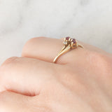 Anello vintage in oro giallo 9K con rubini (0.12ctw ca.) e diamante (0.02ct ca.), anno 1981
