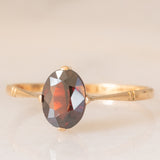Solitario antico in oro giallo 9K con granato (1.10ct ca.), anni ‘10/‘20