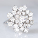 Anello a fiocco di neve vintage in oro bianco 18K con diamanti di taglio brillante (1.33ctw ca.), anni ‘70