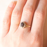 Vintage-Gänseblümchenring aus 9-karätigem Gelb- und Weißgold mit Saphir (ca. 0.90 ct) und Diamanten (ca. 0.10 ctw), 1990