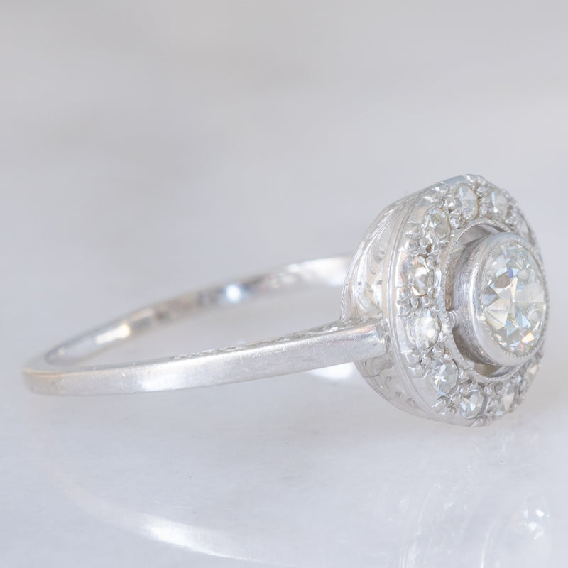 Anello “target” Art Déco in platino con diamanti (0.74ctw ca.), anni ‘20/‘30