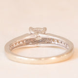 Anello vintage in oro bianco 9K con diamanti di taglio brillante (0.33ctw ca.), anni ‘80