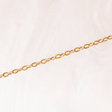 Vintage-Halskette aus 9-karätigem Gelbgold mit Blumenanhänger aus 9-karätigem Gelbgold und Diamanten (ca. 0.07 ctw)