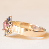 Vintage-Blumenring aus 9-karätigem Gelbgold mit rosa Turmalin (ca. 0.36 ct) und Saphiren (ca. 0.25 ctw)