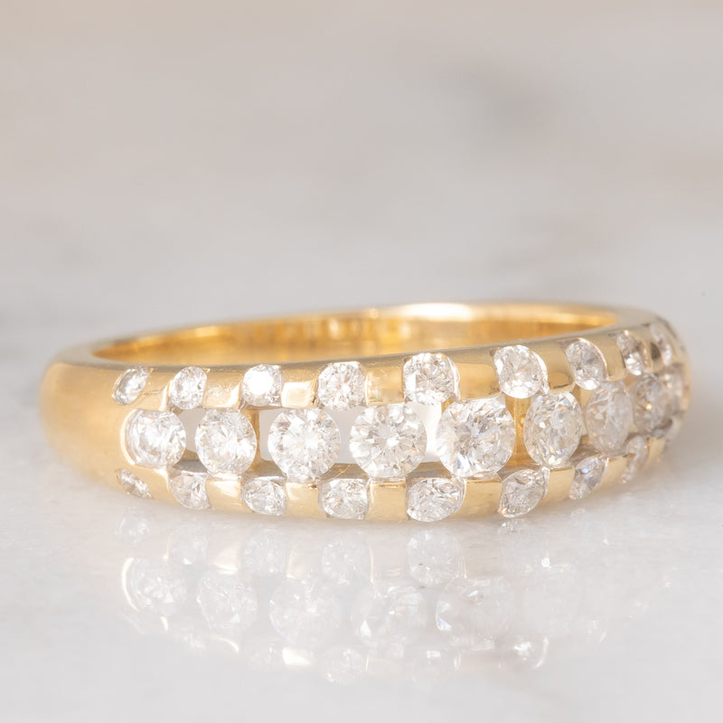 Anello a fascia vintage in oro giallo 14K con diamanti di taglio brillante (0.82ctw ca.), anni ‘80