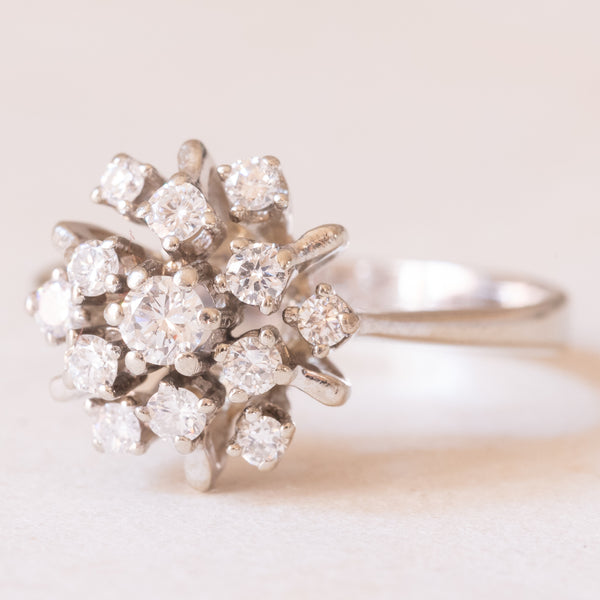 Anello a forma di fiocco di neve vintage in oro bianco 14K con diamanti di taglio brillante (0.50ctw ca.), anni ‘60/‘70
