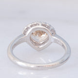 Anello a margherita vintage con diamante fancy di 1.68ct e con diamanti bianchi di contorno, anni ‘90/anni ‘2000