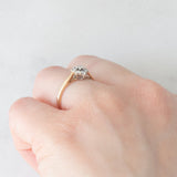 Anel vintage em ouro amarelo 9K com diamantes lapidados brilhantes (0.21ctw aprox.), ano 1977