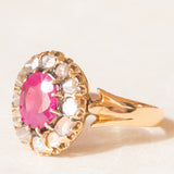 Antique 18K yellow gold daisy ring with synthetic ruby (1.60ct approx.) and rose cut diamonds (0.24ctw approx.), early 900s