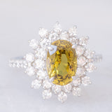 Anello a fiore vintage in platino con topazio verde (2.76ct) e diamanti (1.11ctw), anni ‘2000