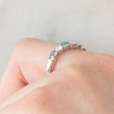 Veretta vintage in platino con alessandriti (0.43ctw) e diamanti (0.51ctw), anni ‘80/‘90