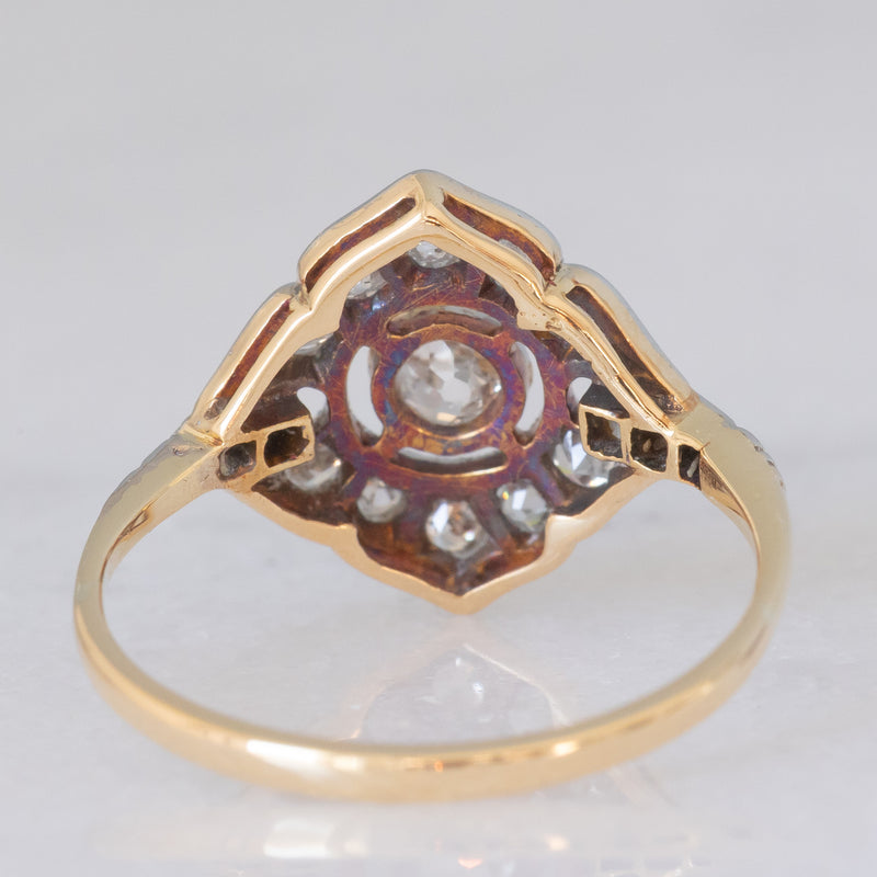 Anello Art Déco in oro giallo e bianco 14K con diamanti di taglio vecchia miniera e di taglio rosetta (0.30ctw ca.), anni ‘30