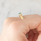 Vintage 9K yellow gold band ring with emerald (0.25ct approx.) and diamonds (0.12ctw approx.)