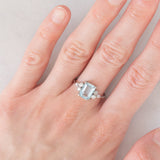 Anello vintage in platino con acquamarina (1.40ct ca.) e diamanti (0.18ctw ca.), anni ‘70