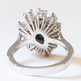 Vintage-Gänseblümchenring aus 18-karätigem Weißgold mit Saphir (ca. 2 ct) und Diamanten im Brillant- und Marquise-Schliff (ca. 1.40 ctw), 70er Jahre