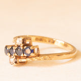 Anello bypass vintage in oro giallo 9K con zaffiri (0.32ctw ca.) e diamanti (0.04ctw ca.), anno 1981