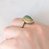 Anello da cocktail vintage in oro giallo 8K con pietra verde acqua, anni ‘70