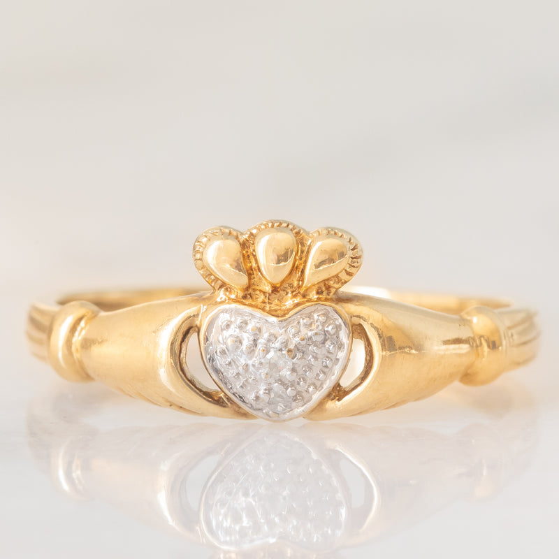 Anello Claddagh vintage in oro giallo e bianco 9K con diamante