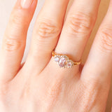 Anello vintage in stile vittoriano in oro giallo e bianco 9K con ametiste (0.60ctw ca.) e diamanti