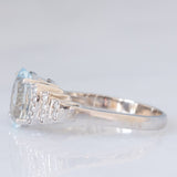 Anello vintage in oro bianco 10K con acquamarina (2.20ct ca.) e diamanti (0.13ctw ca.), anni ‘90