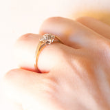 Vintage-Blumenring aus 9-karätigem Gelbgold mit Diamanten (ca. 0.07 ctw), 1984