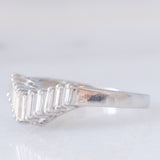 Anello a “V” in platino con diamanti di taglio baguette (0.50ctw), anni ‘70/‘80