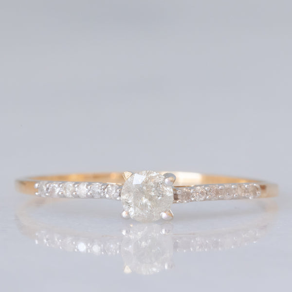 Solitario moderno in oro giallo 10K con diamanti (0.33ctw ca.)
