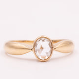 Antiker Solitärring aus 14-karätigem Gelbgold mit einem Diamanten im Rosenschliff (ca. 0.50 ct), 10er Jahre