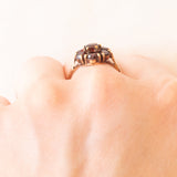 Vintage-Gänseblümchen-Ring aus 9-karätigem Gelbgold mit Granaten (ca. 1 Karat), 50er Jahre