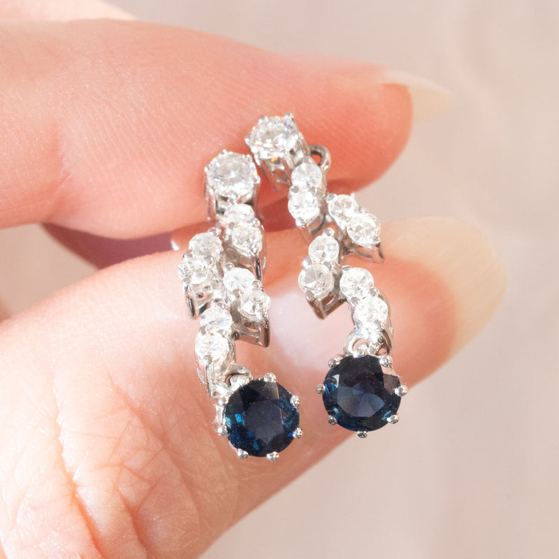 Orecchini pendenti vintage in oro bianco 14K con zaffiri